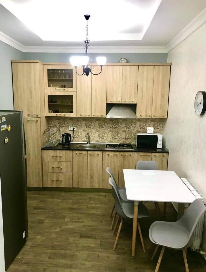 באטומי David Apt 1A מראה חיצוני תמונה